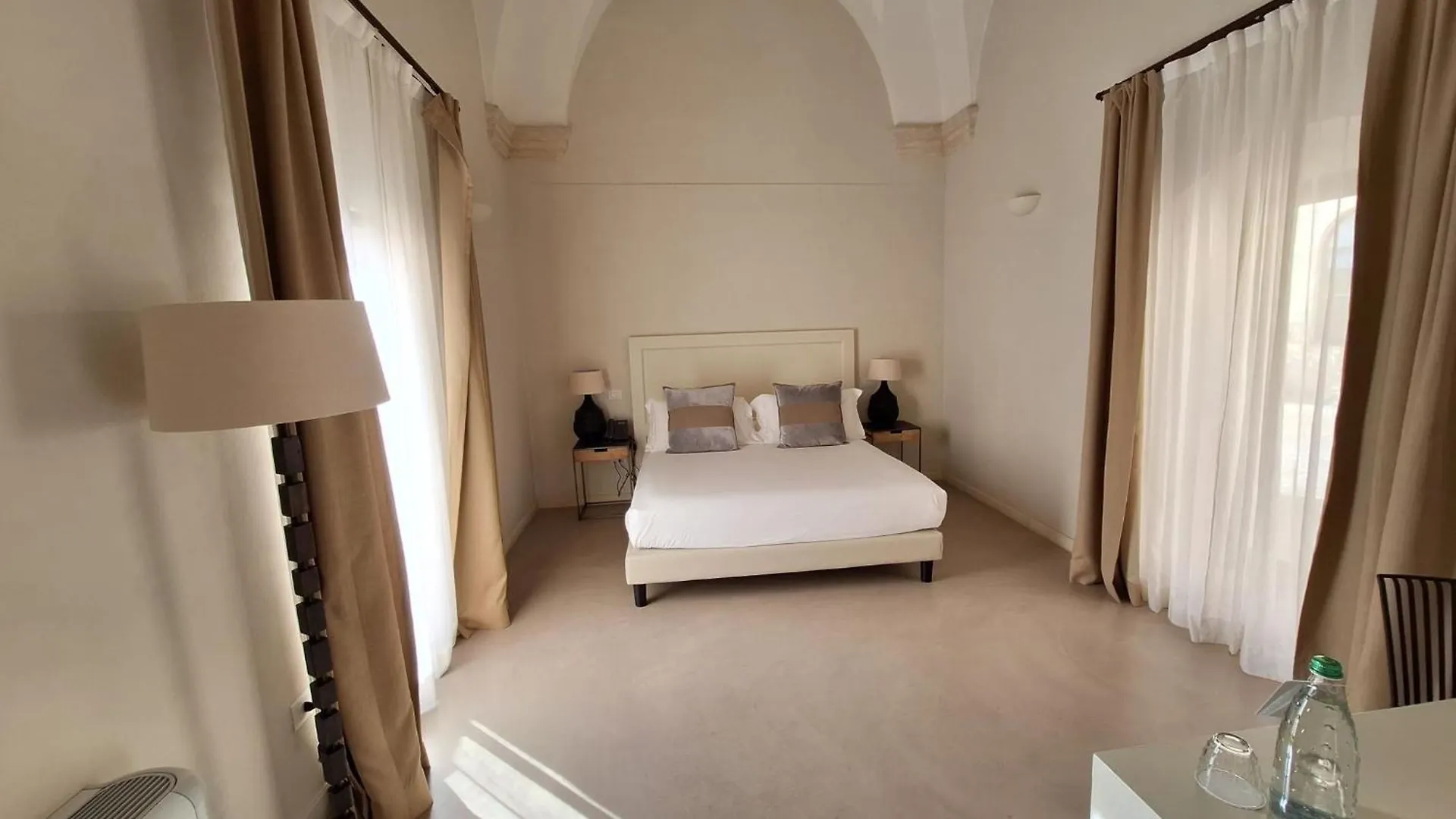 Chiostro Dei Domenicani - Dimora Storica Lecce Hotel